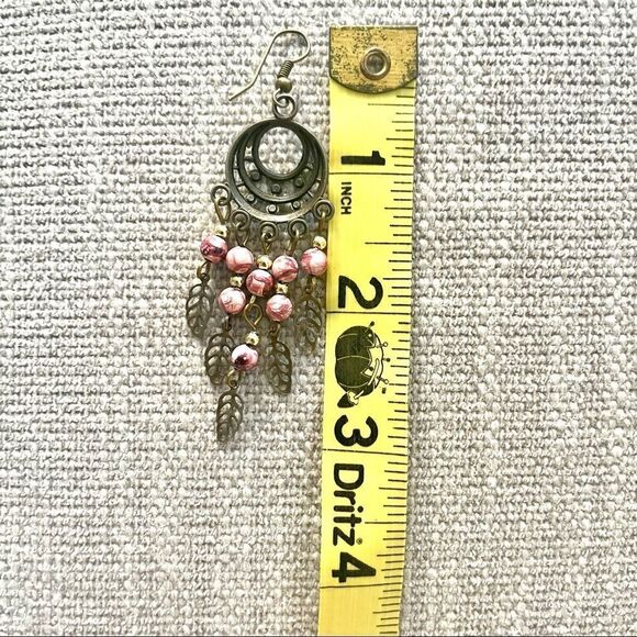 Drop earrings with pink beads - Picture 4 of 14